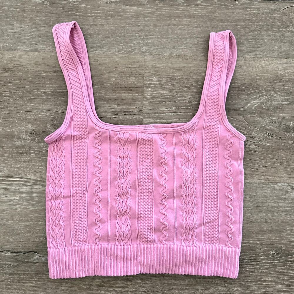 Dynamic Pink Tank Top Lightweight Super Stretchy OS NEW